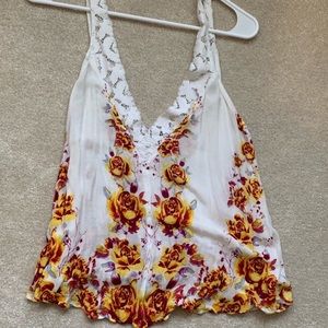 ♡ Free People Floral Tank ♡